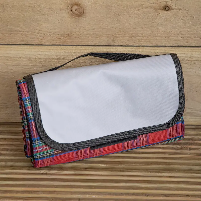 1.50m × 1.15m Waterproof Picnic Blanket with Carry Handle – Patterned Design