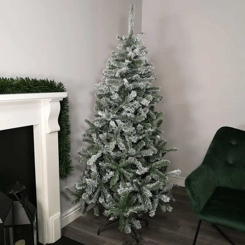 1.8m Flocked Woodcote Spruce Christmas Tree – Elegant PVC Hinged Design with Frosted Finish