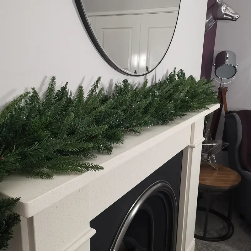 1.8m Norfolk Pine-Style Christmas Garland – Realistic PE/PVC Tips