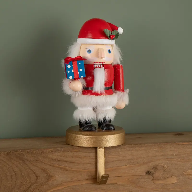 19cm Wooden Santa Nutcracker Stocking Holder – Traditional Handcrafted Design