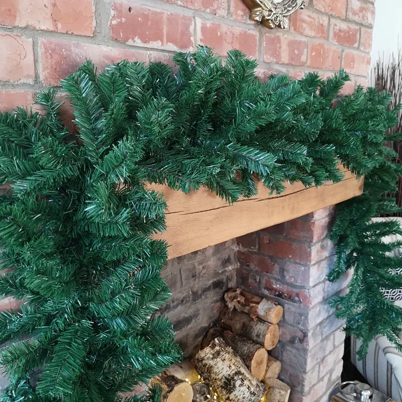2.7m Ultra-Dense Deluxe Green Christmas Garland for Luxe Holiday Styling