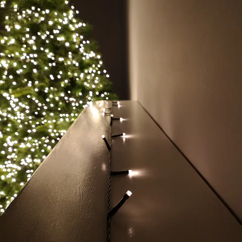 20m Warm White 200-LED Battery-Powered String Lights – Multi-Action Effects