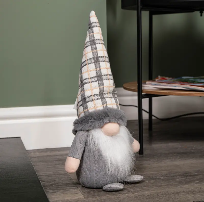 35cm Grey Gonk Figure – Standing Festive Decor with Tartan Hat and Knit Texture
