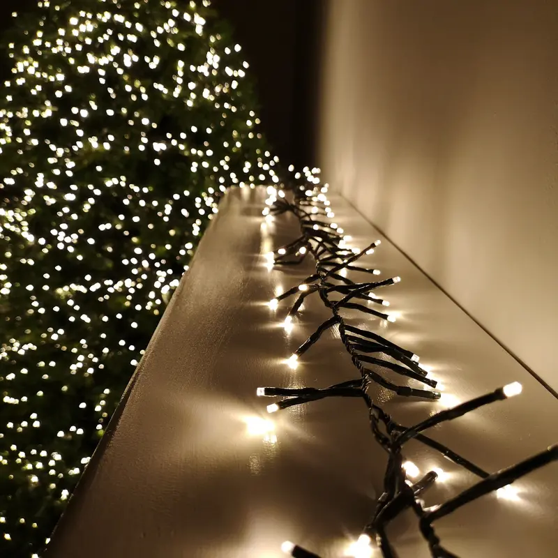 37.2m Premier Outdoor Cluster Light String – 3000 Warm White LEDs with Timer