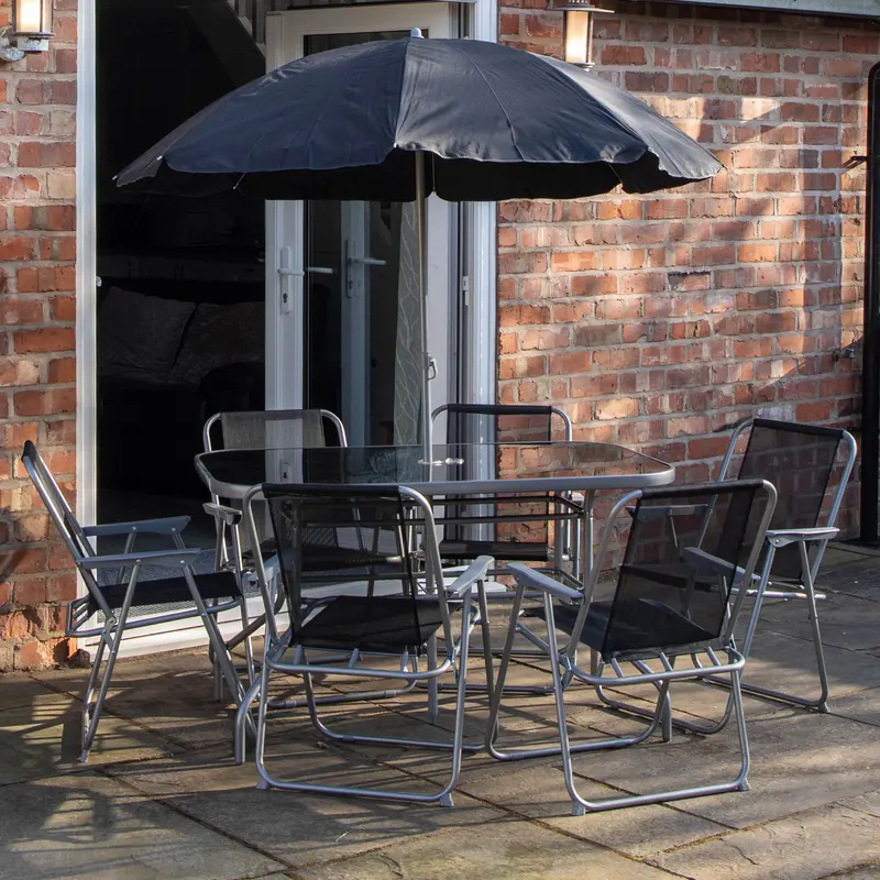 6-Piece Outdoor Patio Furniture Set – Table, Chairs & Black-Glass Parasol