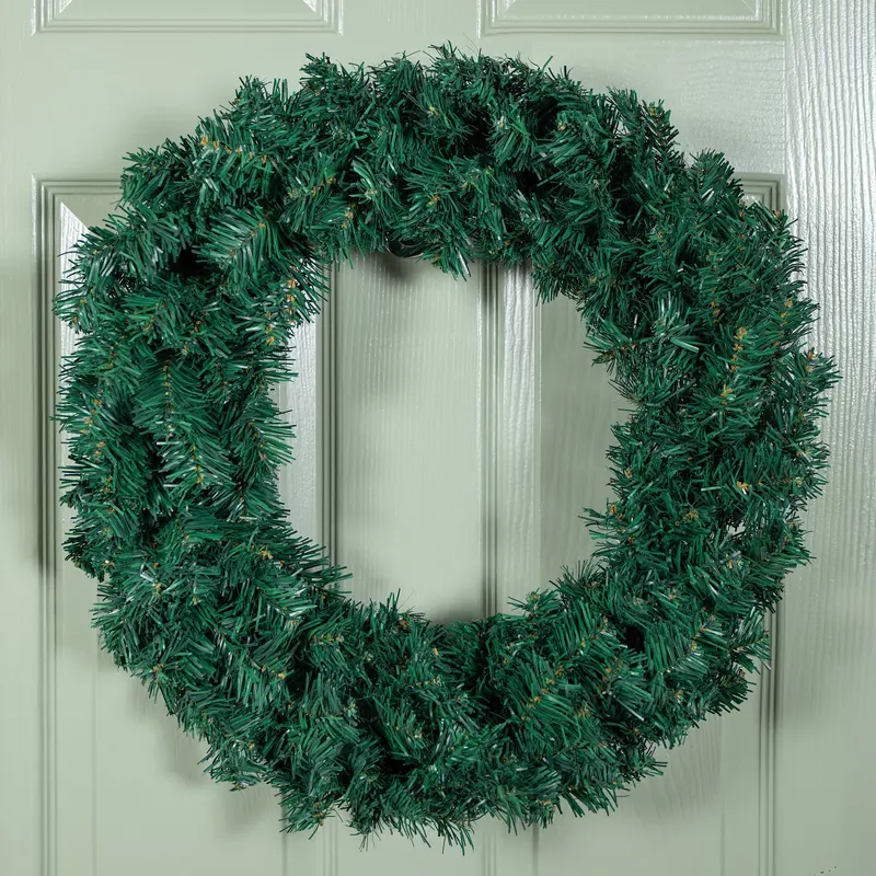 60cm Samuel Alexander Natural-Look Green Artificial Hanging Christmas Wreath – 160-Tip Design