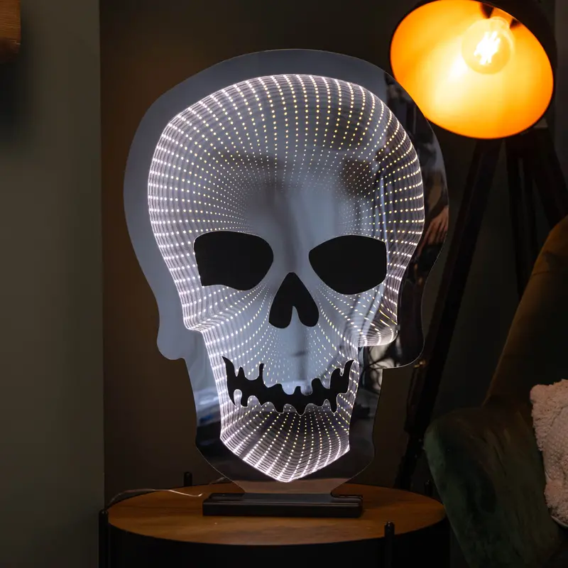 60cm Warm White Skull Infinity Light – Halloween Themed Illuminated Display