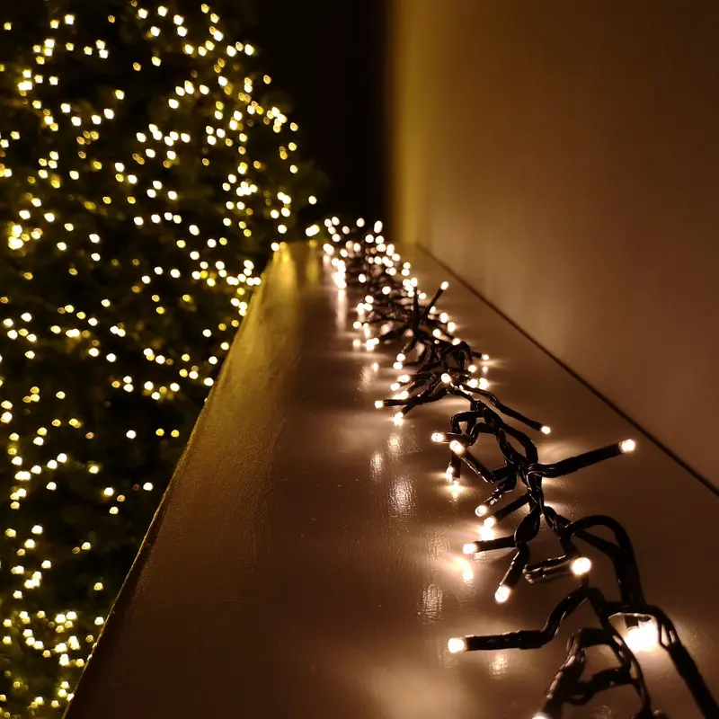 9.3-Meter Vintage Gold Cluster Lights – 720-LED Outdoor/Indoor Icicle Effect