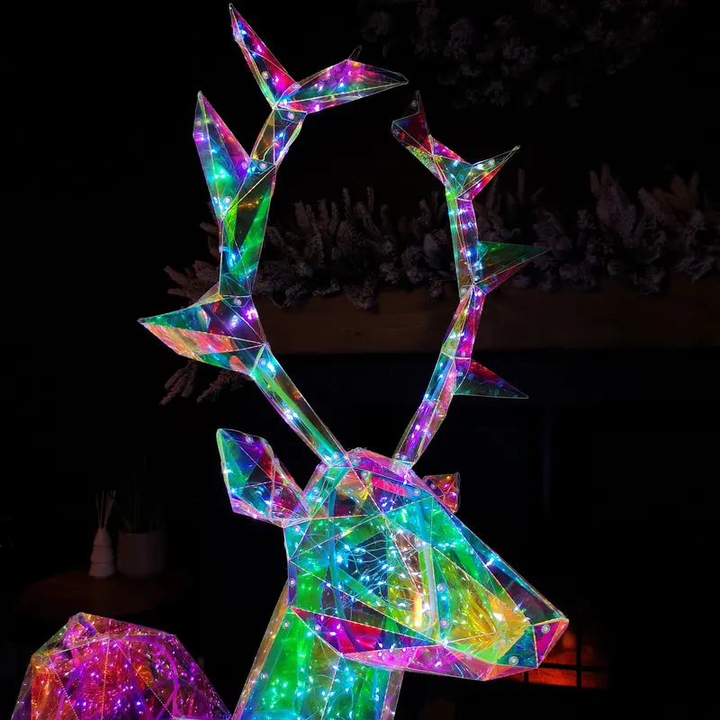 Dreamlights Iridescent Standing Stag – Factory-Second 1.4m Light-Up Christmas Decoration (600 LEDs)