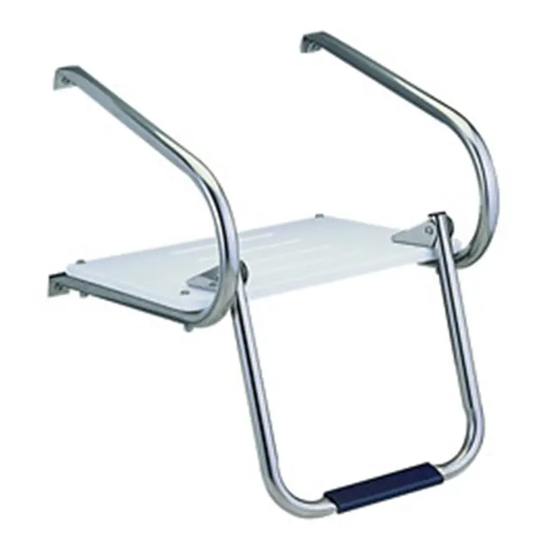 Inboard/Outboard Swim Platform with Integrated Ladder System