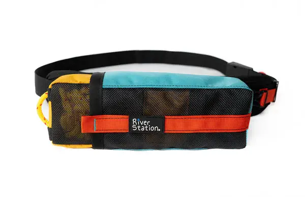 River Station GuideLaunch Adjustable Waist Throw Bag